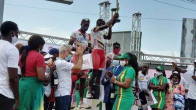 Photo de Grand Prix Cycliste Cimencam : Clovis Kamzong Abossolo vainqueur de la Première édition